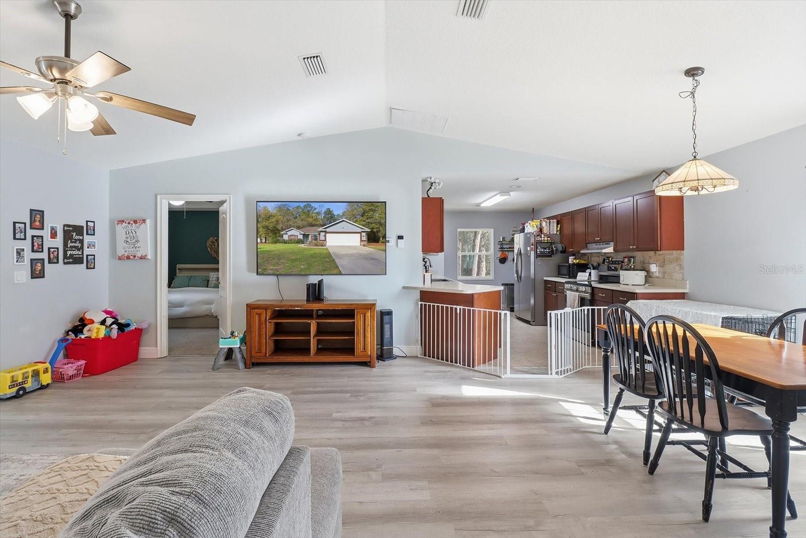 Image 13 of 44 For 786 Dugan Avenue