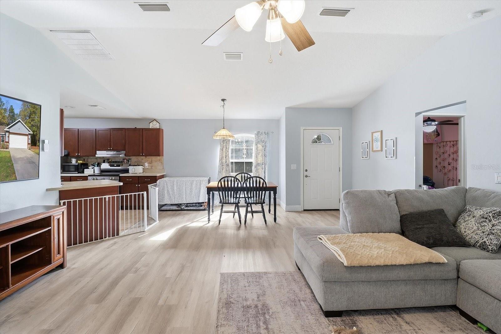 Image 14 of 44 For 786 Dugan Avenue