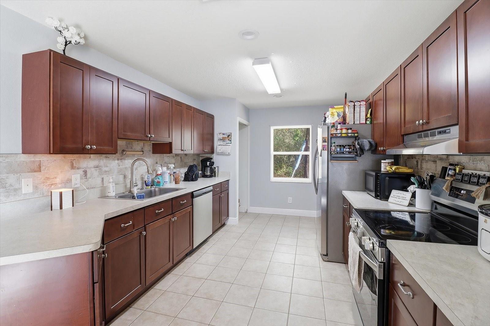 Image 17 of 44 For 786 Dugan Avenue