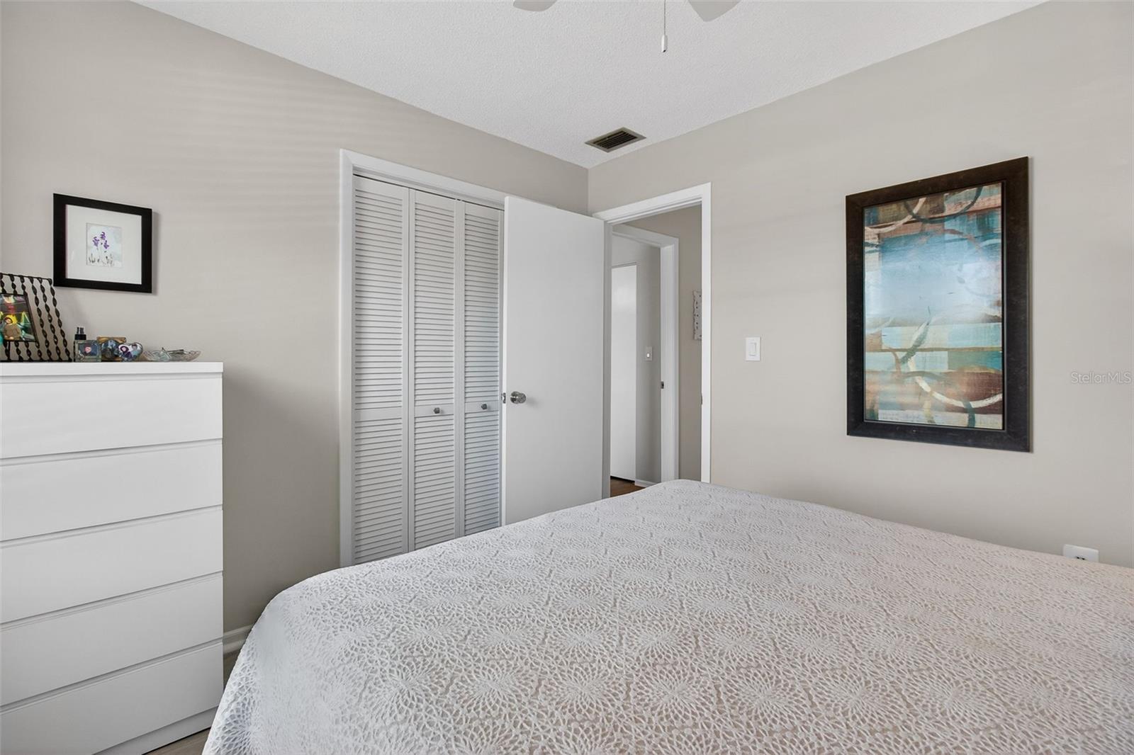 Image 17 of 43 For 3824 37th Street S 67