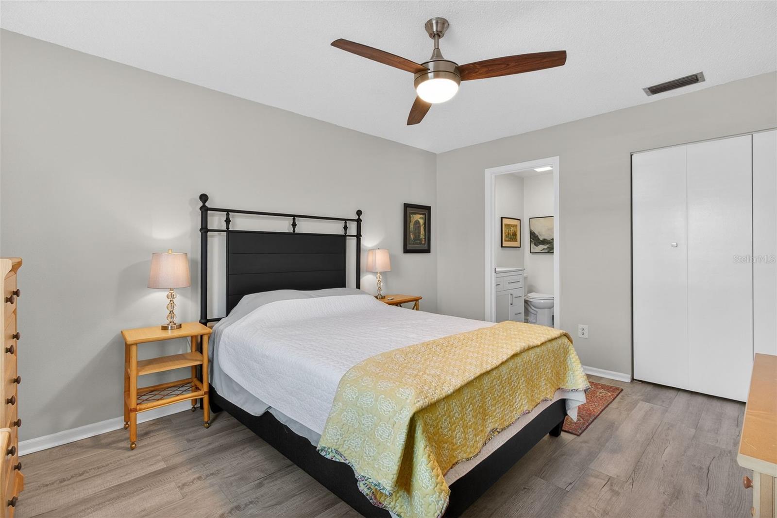 Image 19 of 43 For 3824 37th Street S 67