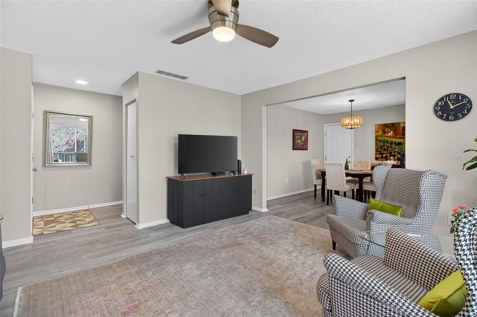 Image 6 of 43 For 3824 37th Street S 67