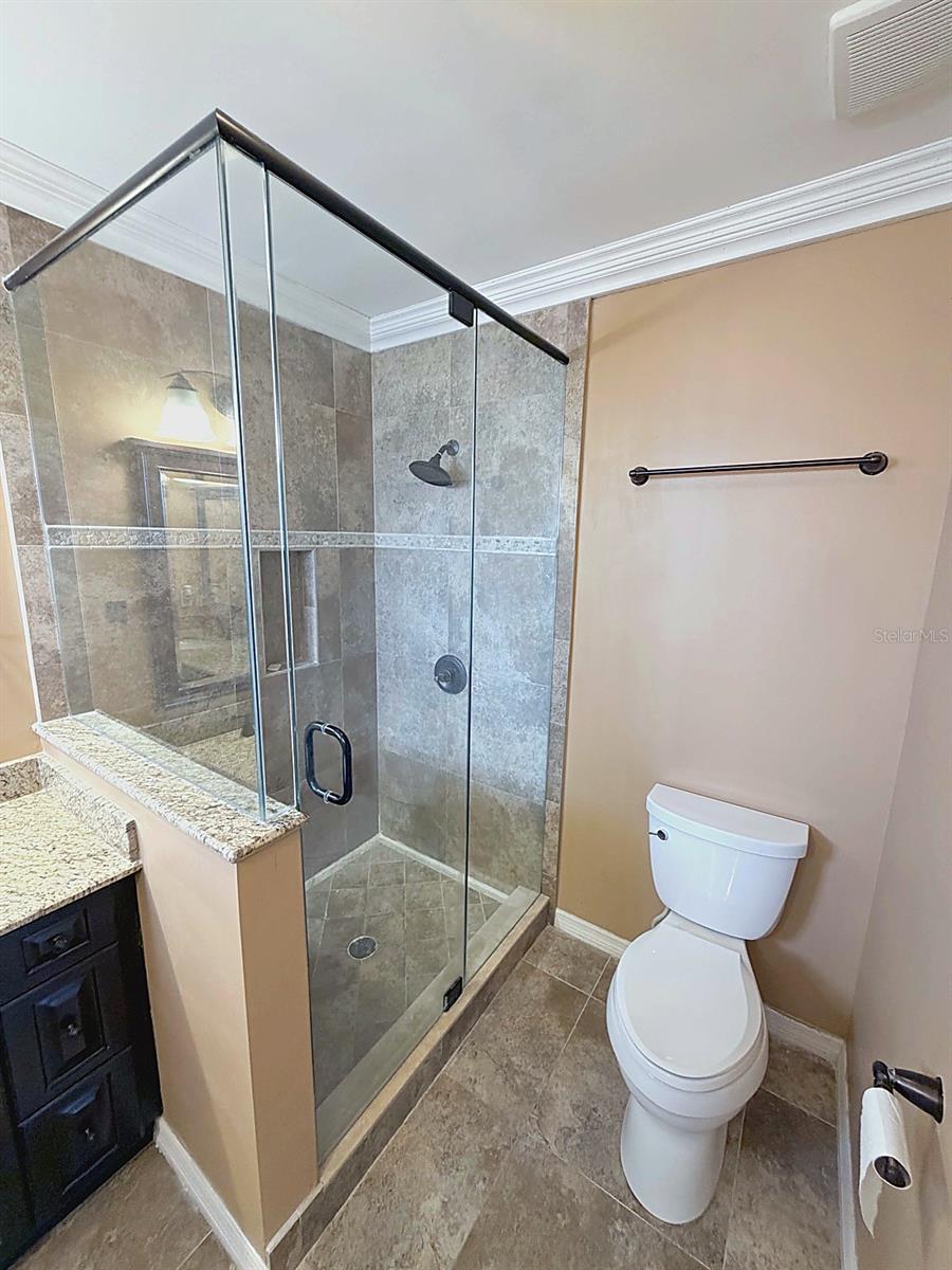 Image 16 of 36 For 114 Danielle Court