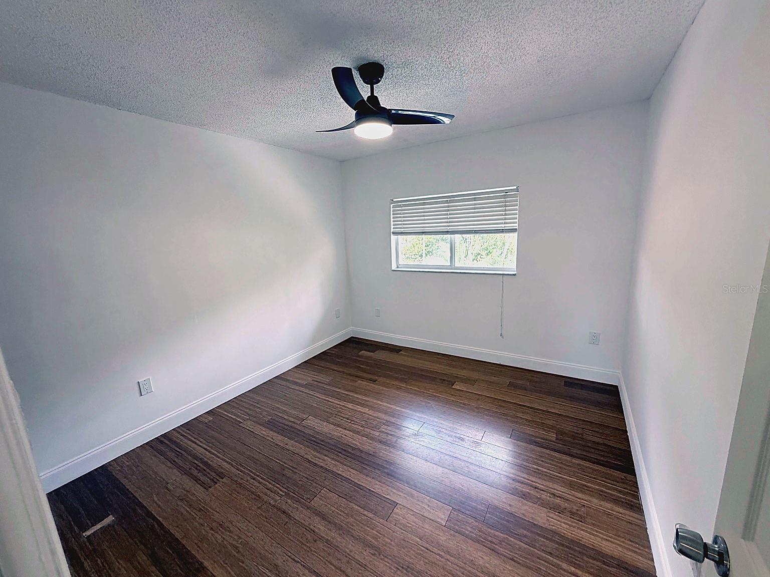 Image 18 of 36 For 114 Danielle Court