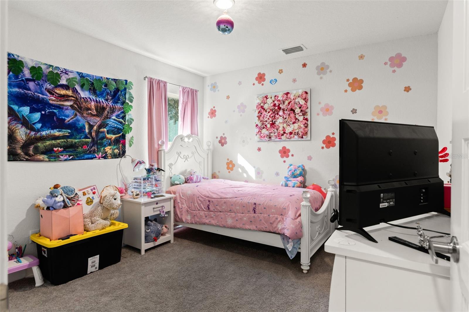 Image 36 of 46 For 15250 Barron Court