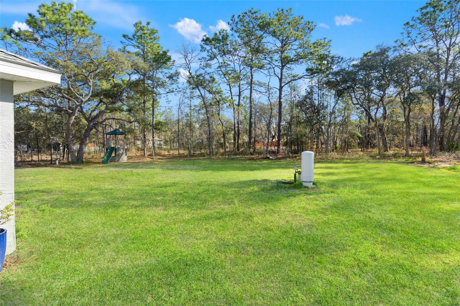 Image 40 of 46 For 15250 Barron Court