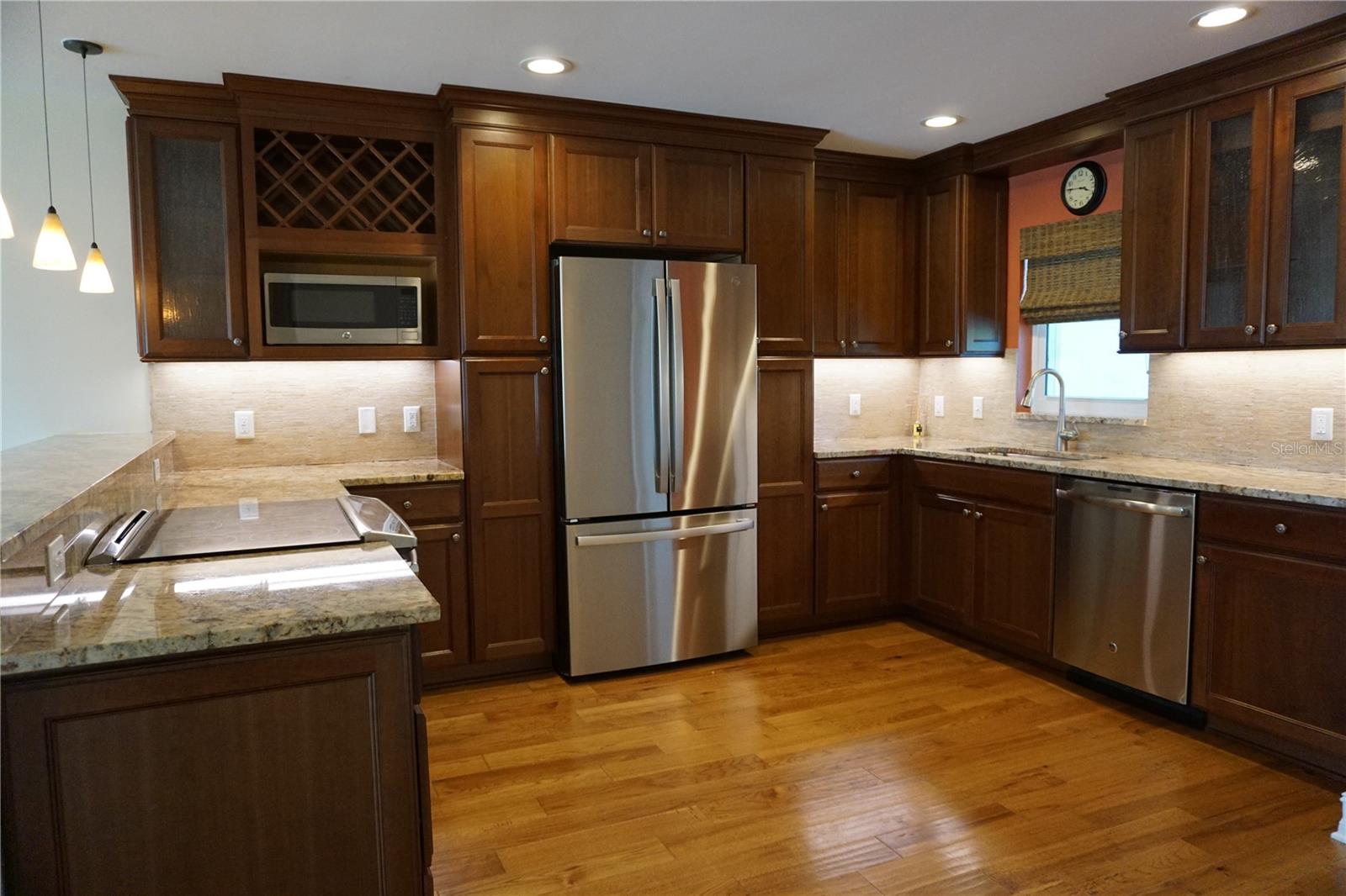 Image 6 of 24 For 340 Pinellas Bayway S 203