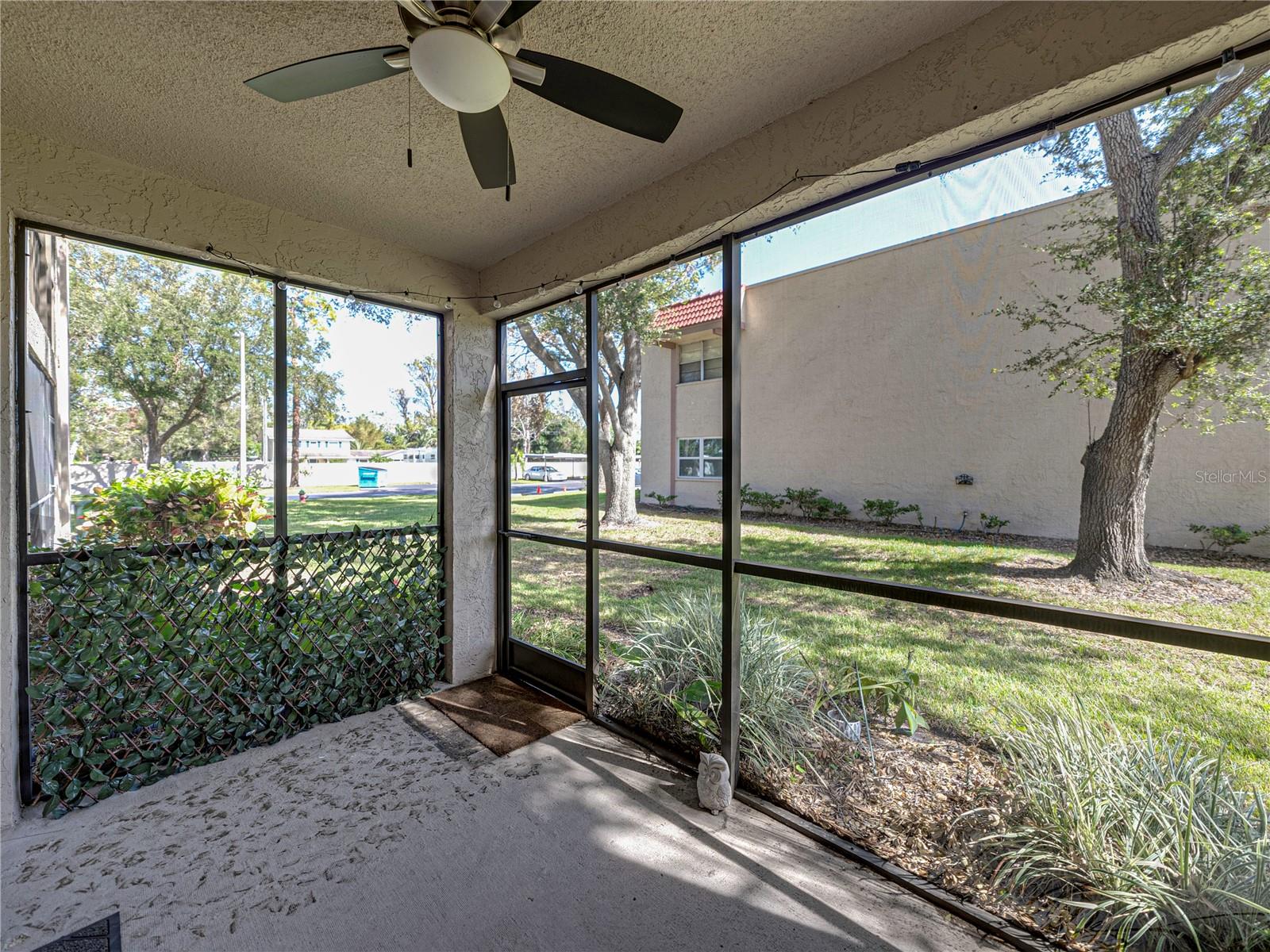 Image 27 of 44 For 9700 Starkey Road 312