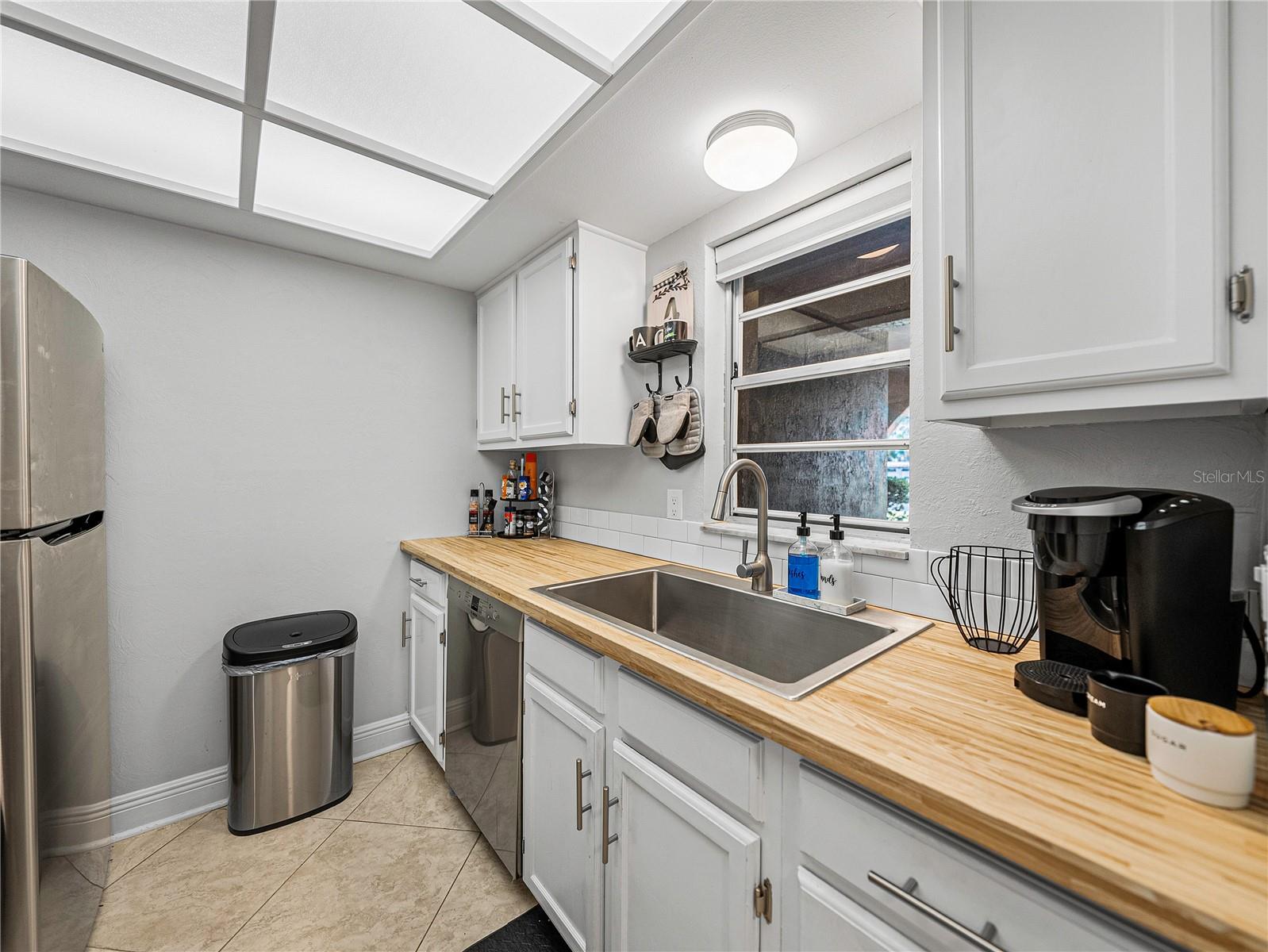 Image 8 of 44 For 9700 Starkey Road 312