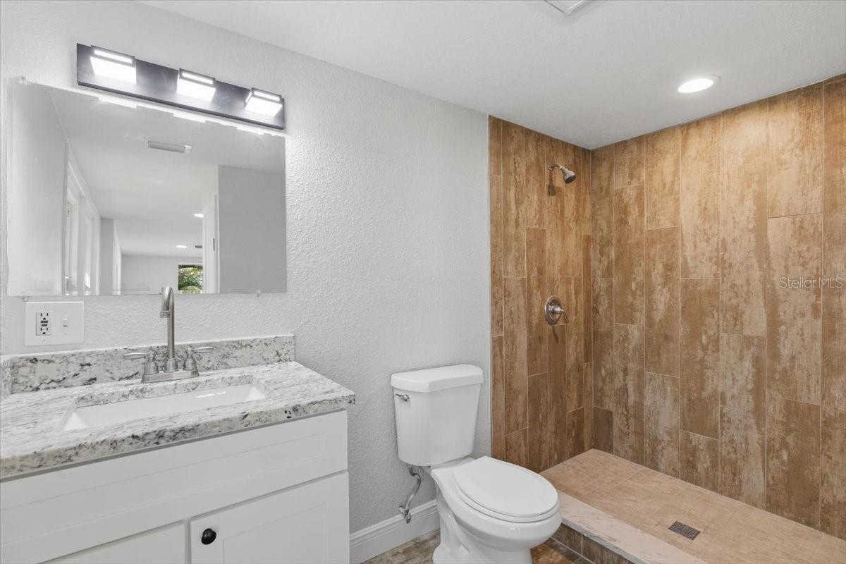 Image 16 of 27 For 1144 New York Avenue