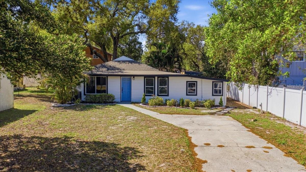 Image 2 of 27 For 1144 New York Avenue