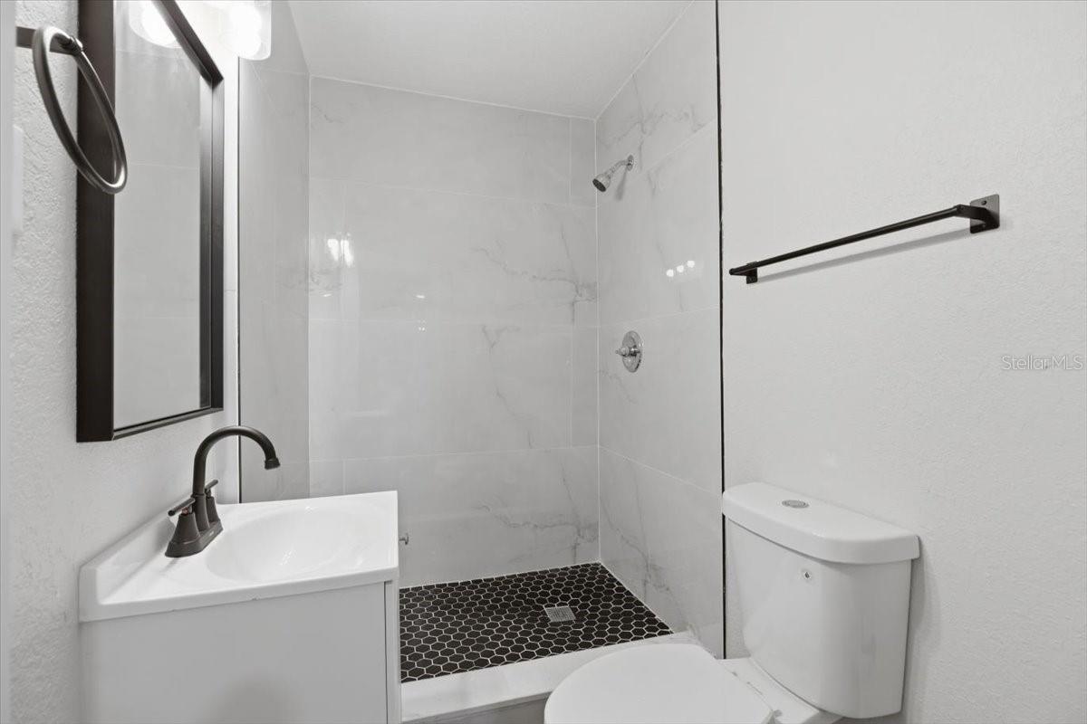 Image 20 of 27 For 1144 New York Avenue