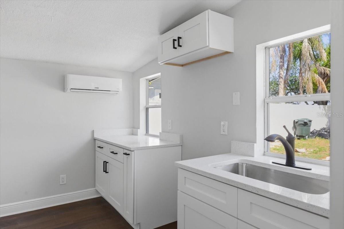 Image 22 of 27 For 1144 New York Avenue