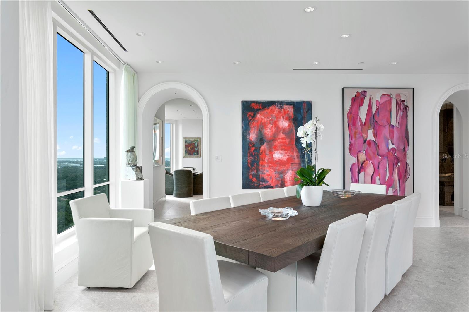 Listing photo id 11 for 4201 Bayshore Boulevard 2101