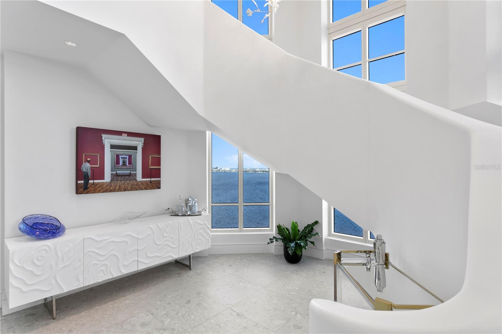 Listing photo id 14 for 4201 Bayshore Boulevard 2101