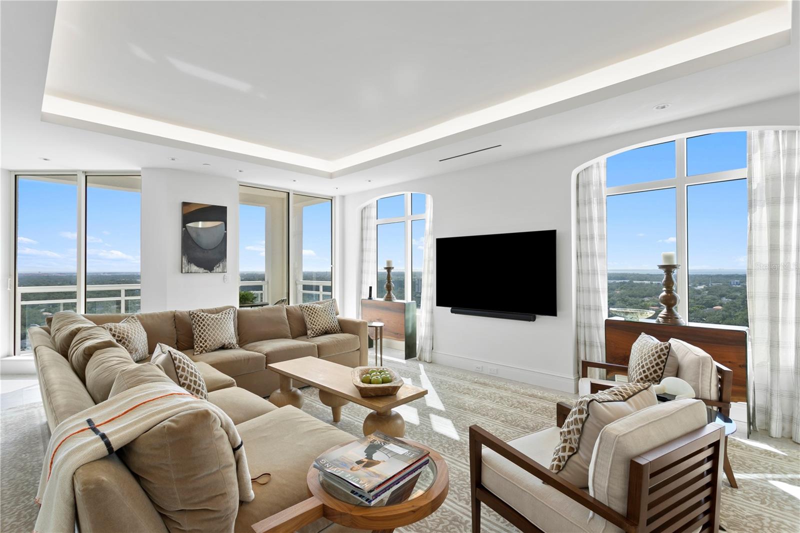 Listing photo id 18 for 4201 Bayshore Boulevard 2101