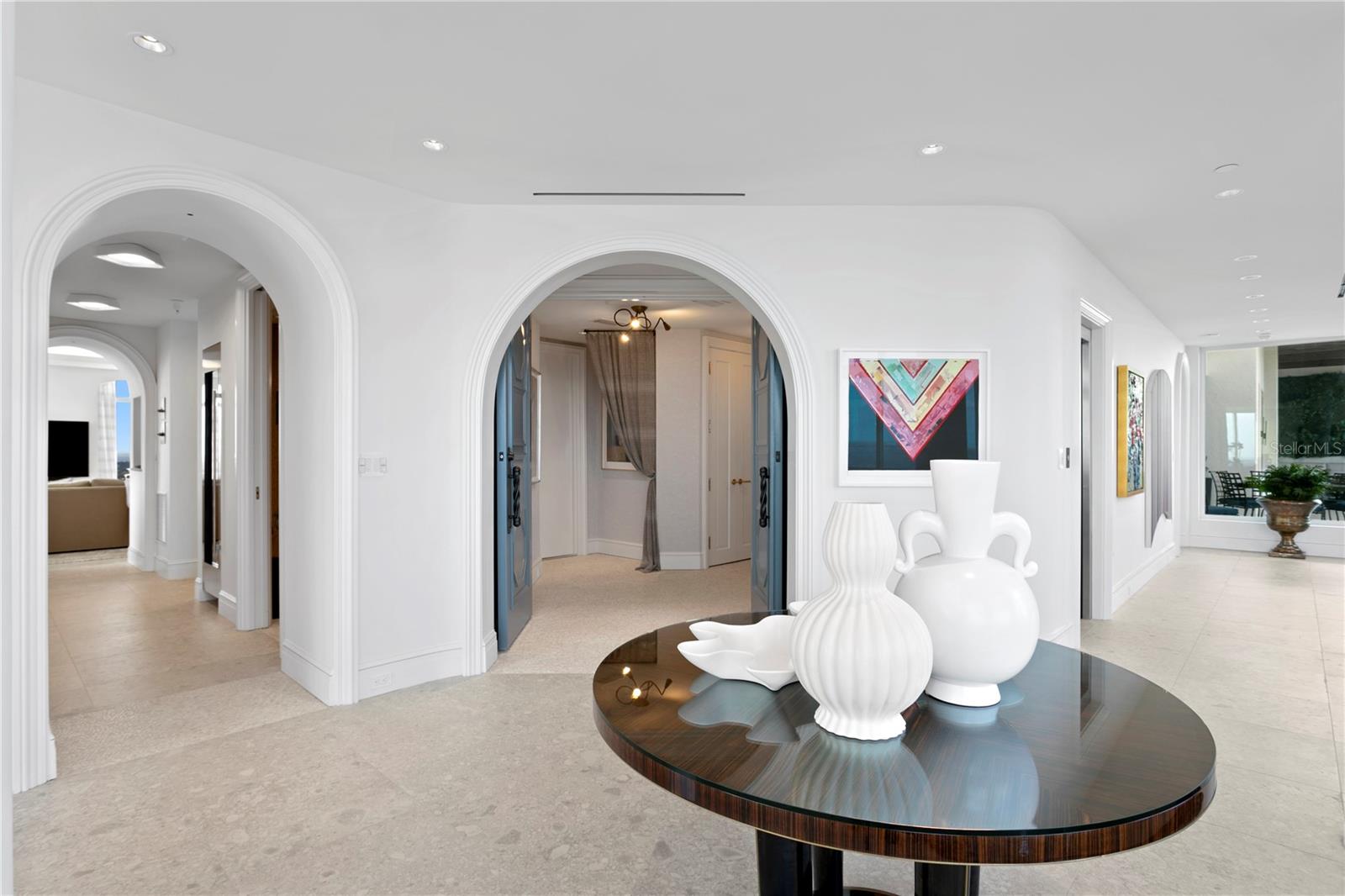 Listing photo id 2 for 4201 Bayshore Boulevard 2101