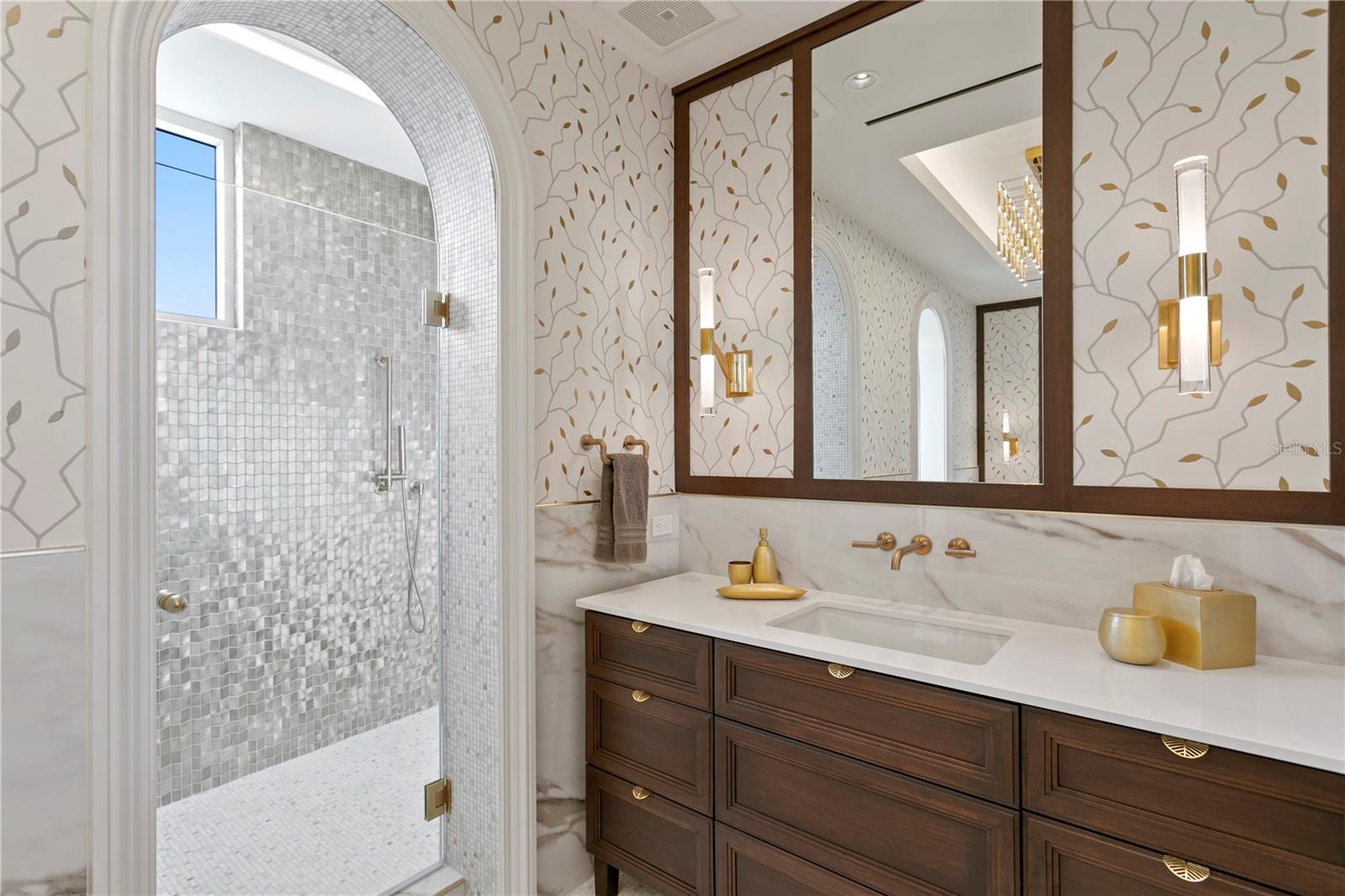 Listing photo id 64 for 4201 Bayshore Boulevard 2101