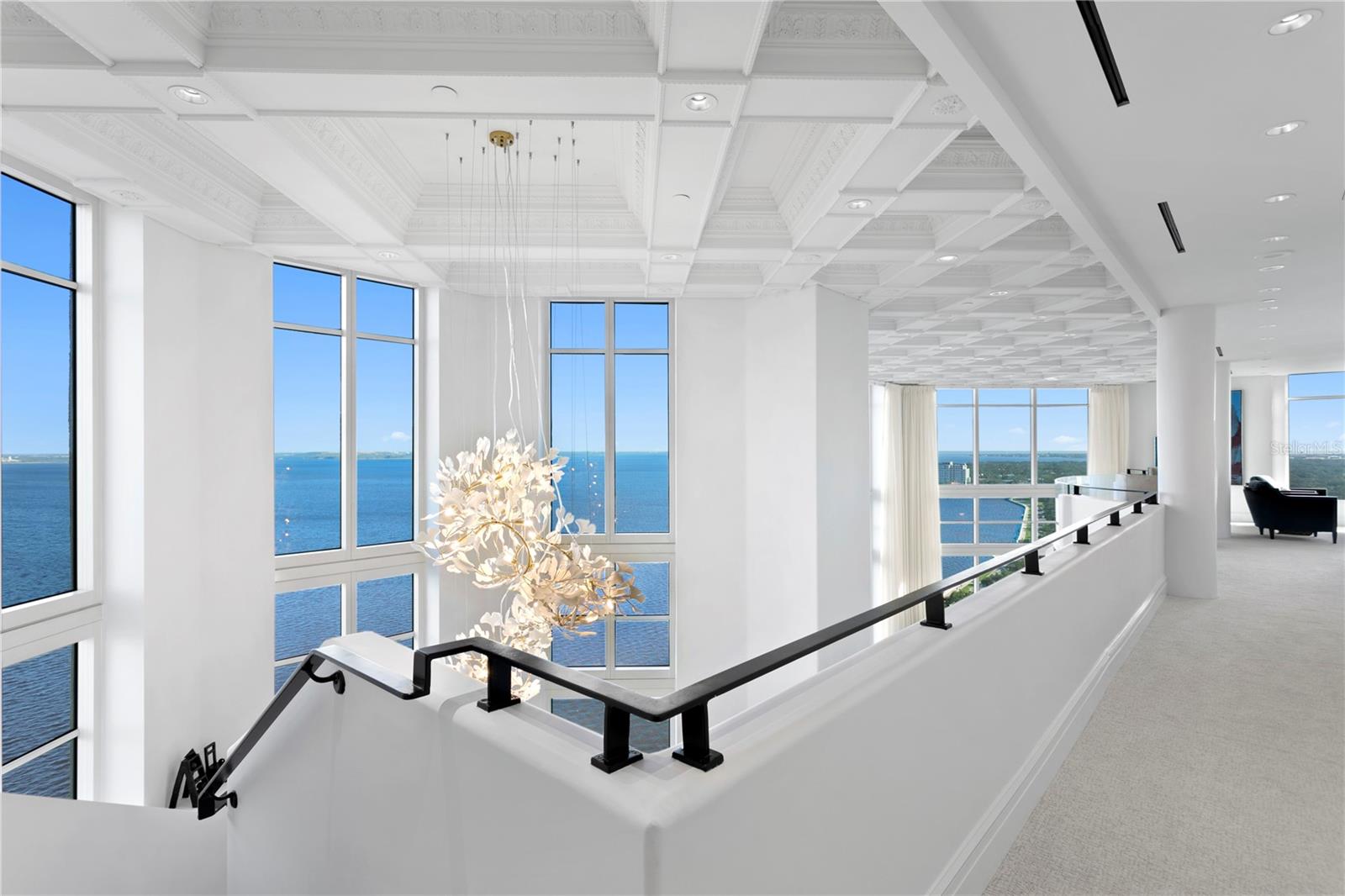 Listing photo id 68 for 4201 Bayshore Boulevard 2101
