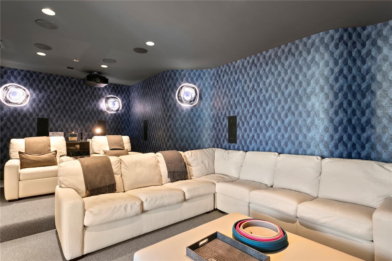 Listing photo id 82 for 4201 Bayshore Boulevard 2101