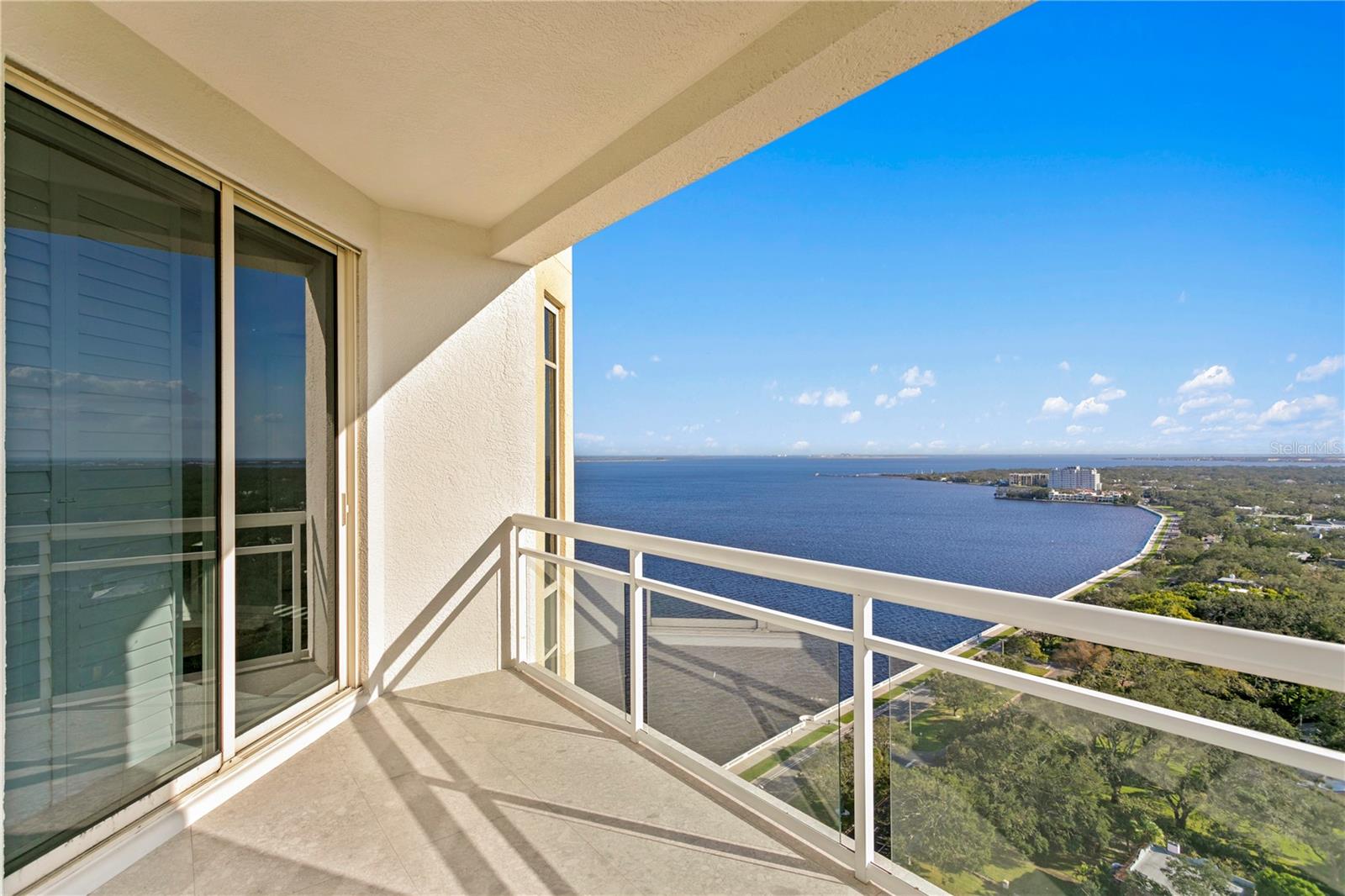 Listing photo id 85 for 4201 Bayshore Boulevard 2101