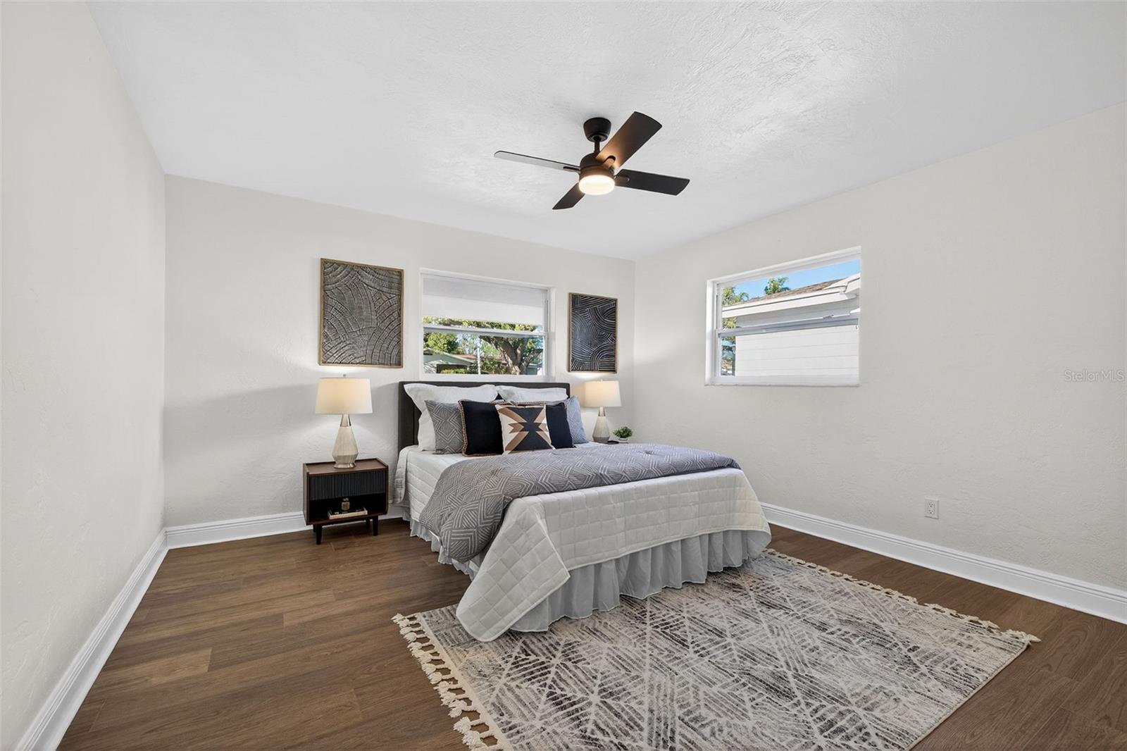 Image 14 of 24 For 13690 87th Place N