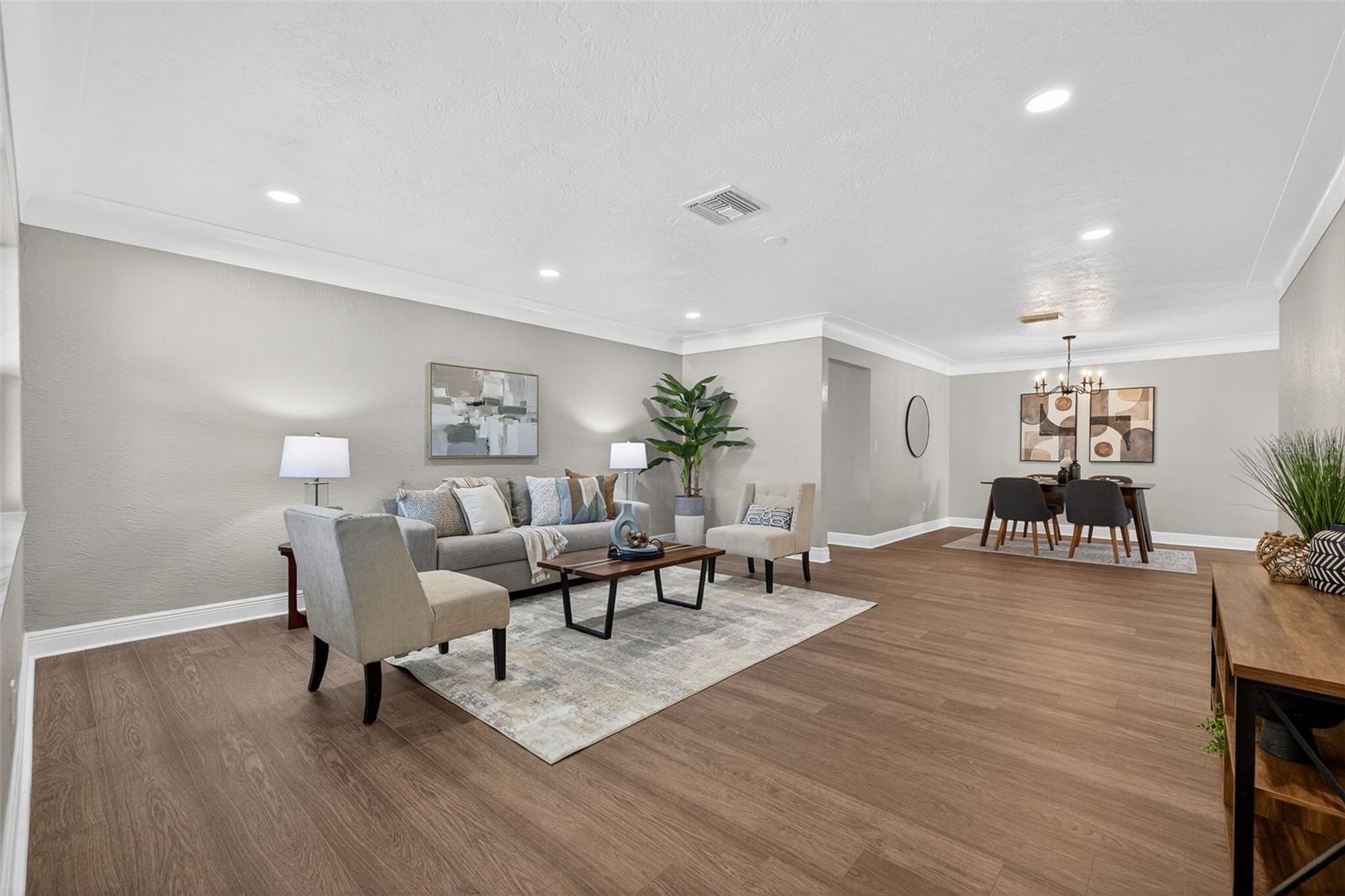 Image 5 of 24 For 13690 87th Place N