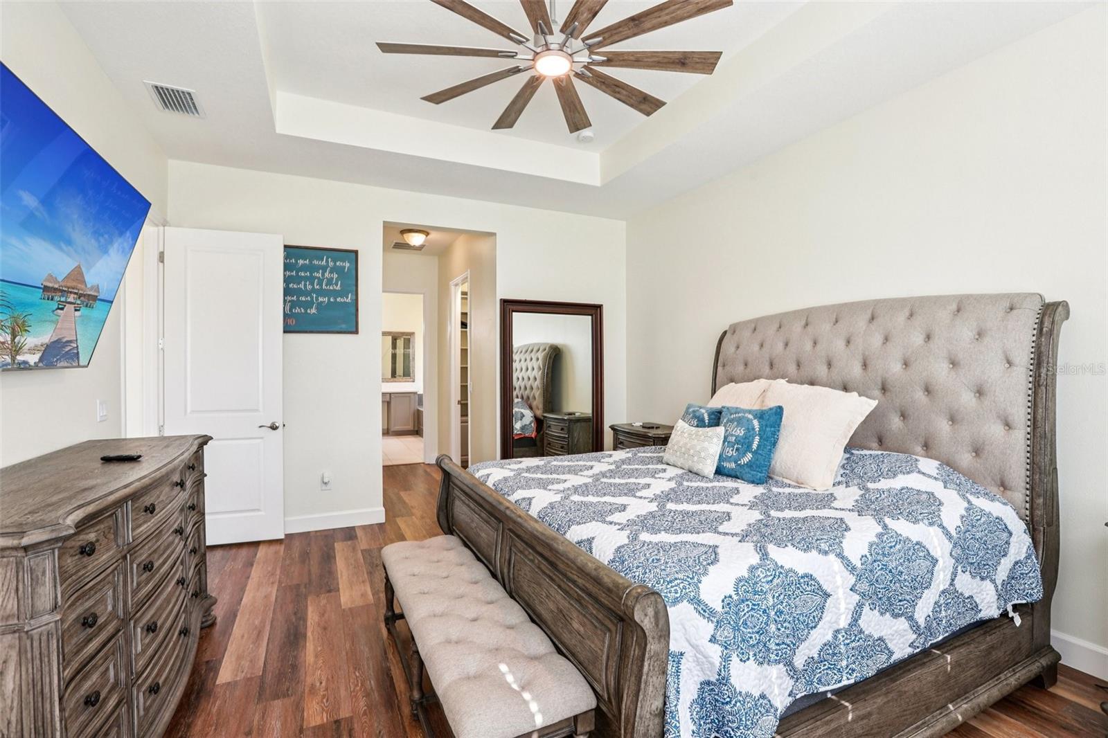 Image 14 of 51 For 3326 Acacia Bay Avenue