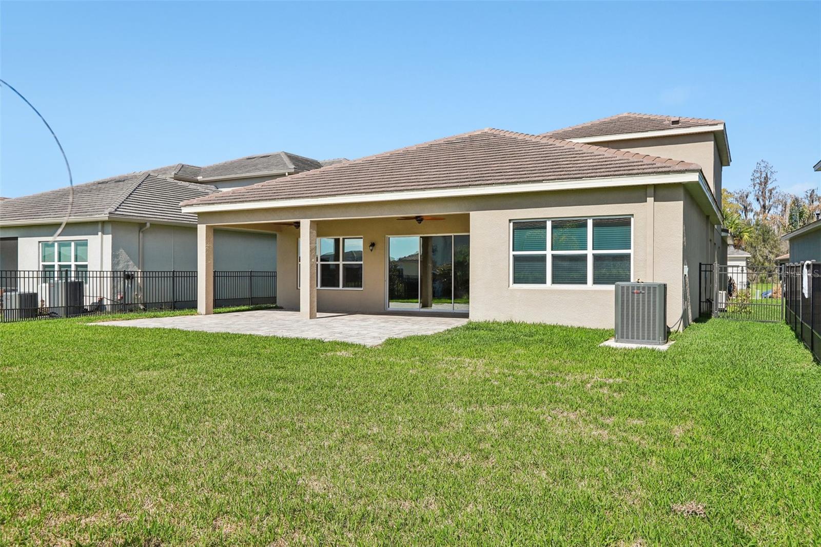 Image 37 of 51 For 3326 Acacia Bay Avenue