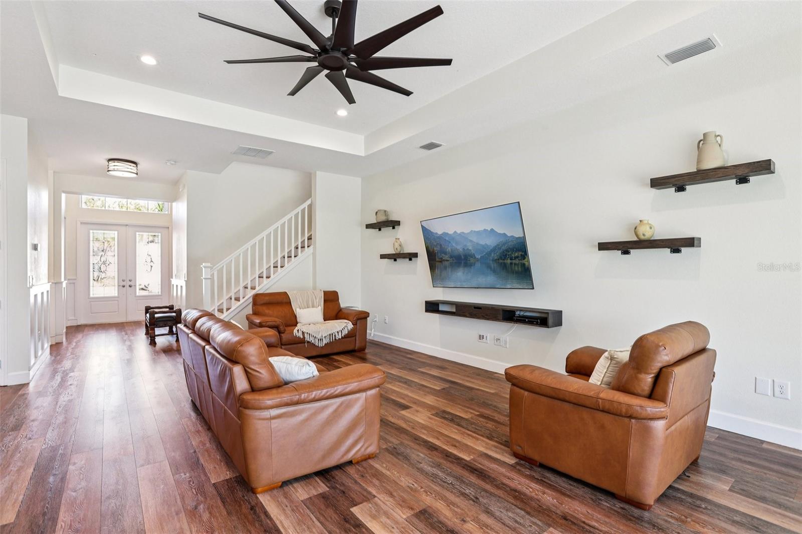 Image 4 of 51 For 3326 Acacia Bay Avenue