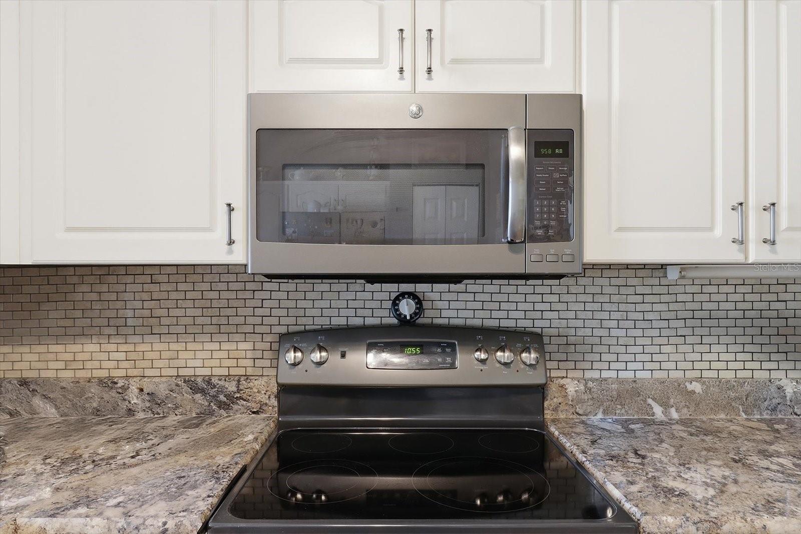 Image 22 of 50 For 188 Romany Loop