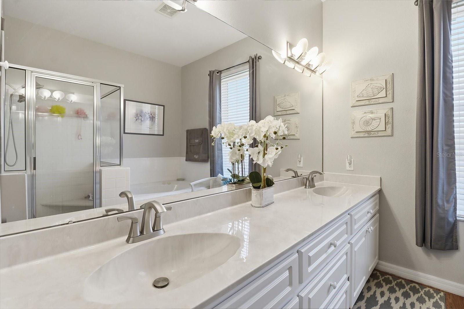 Image 30 of 50 For 188 Romany Loop