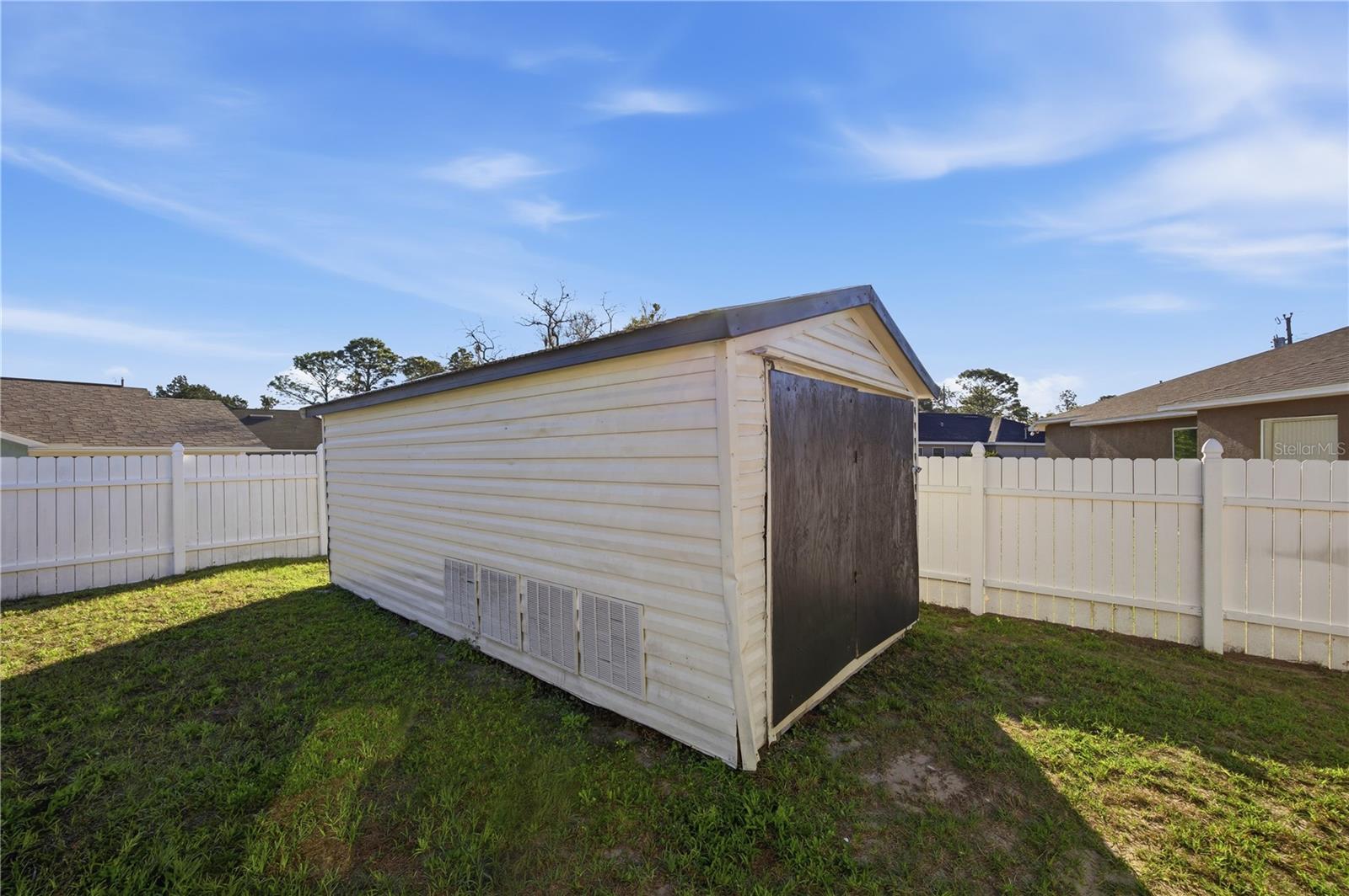 Image 29 of 32 For 14185 Dorado Street