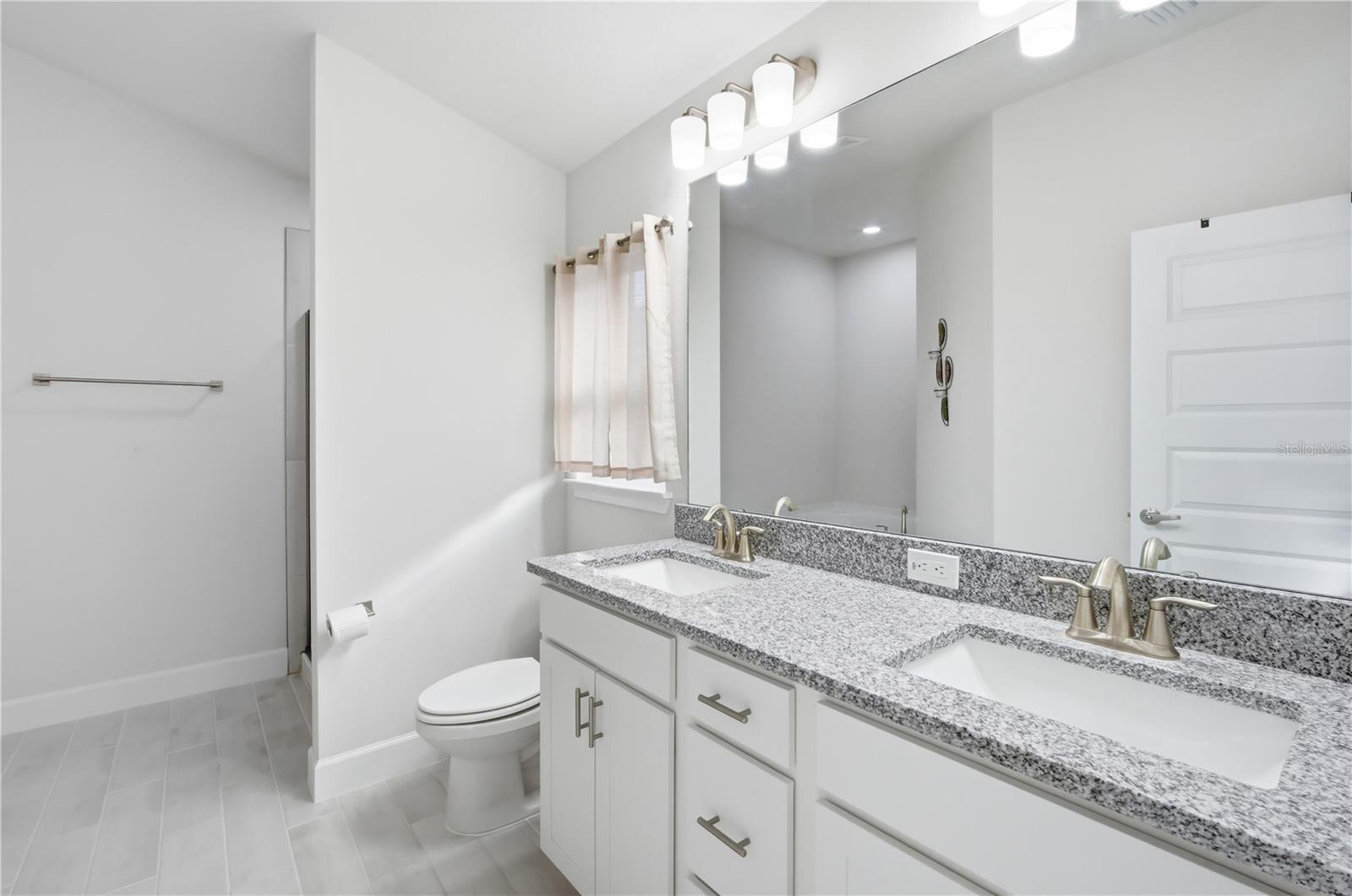 Image 20 of 26 For 12945 Ogden Glade Road