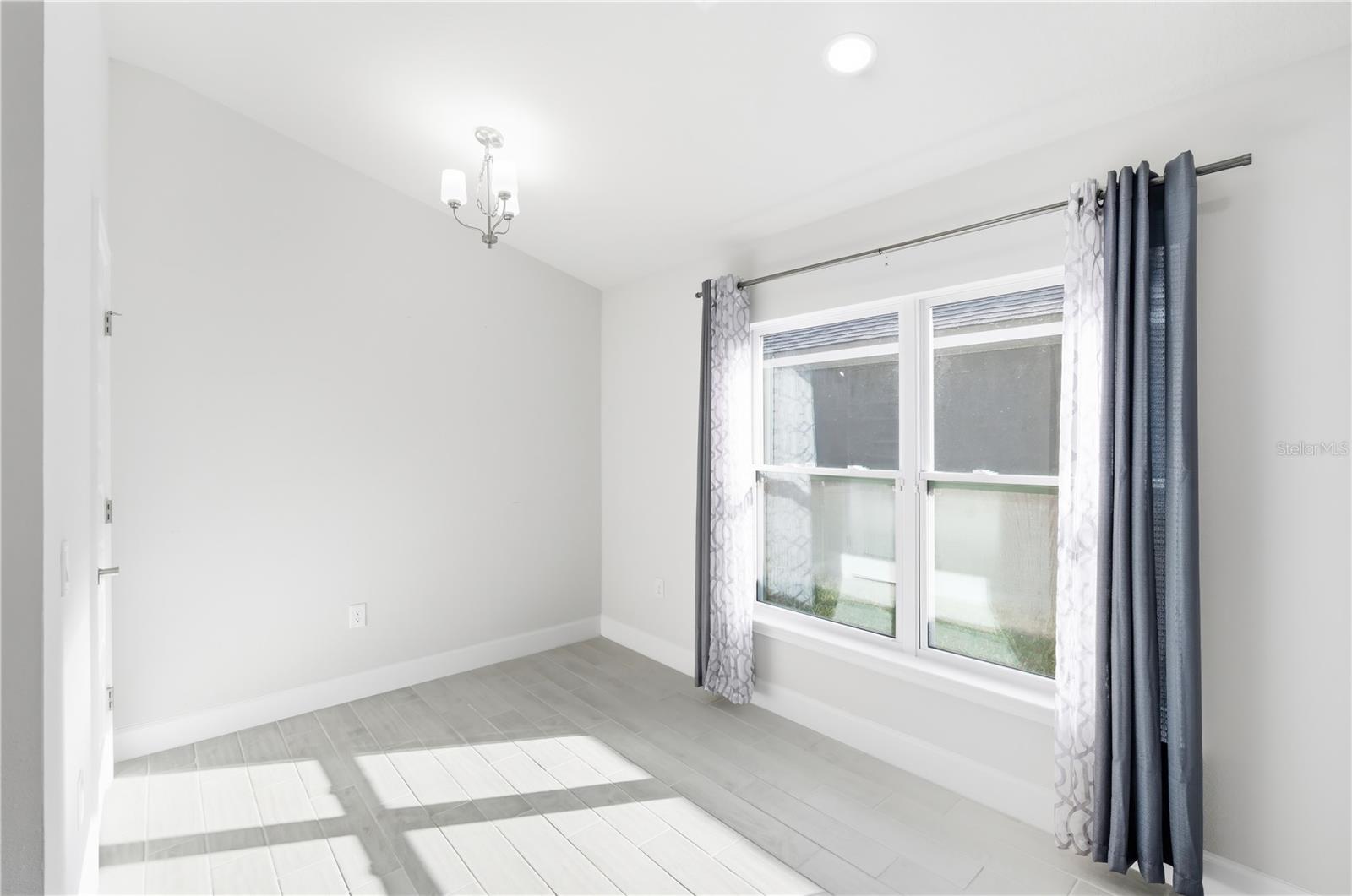 Image 9 of 26 For 12945 Ogden Glade Road