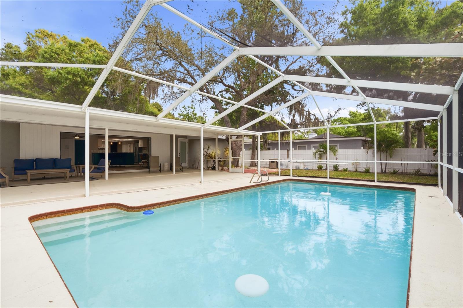 Image 2 of 37 For 13012 96th Avenue