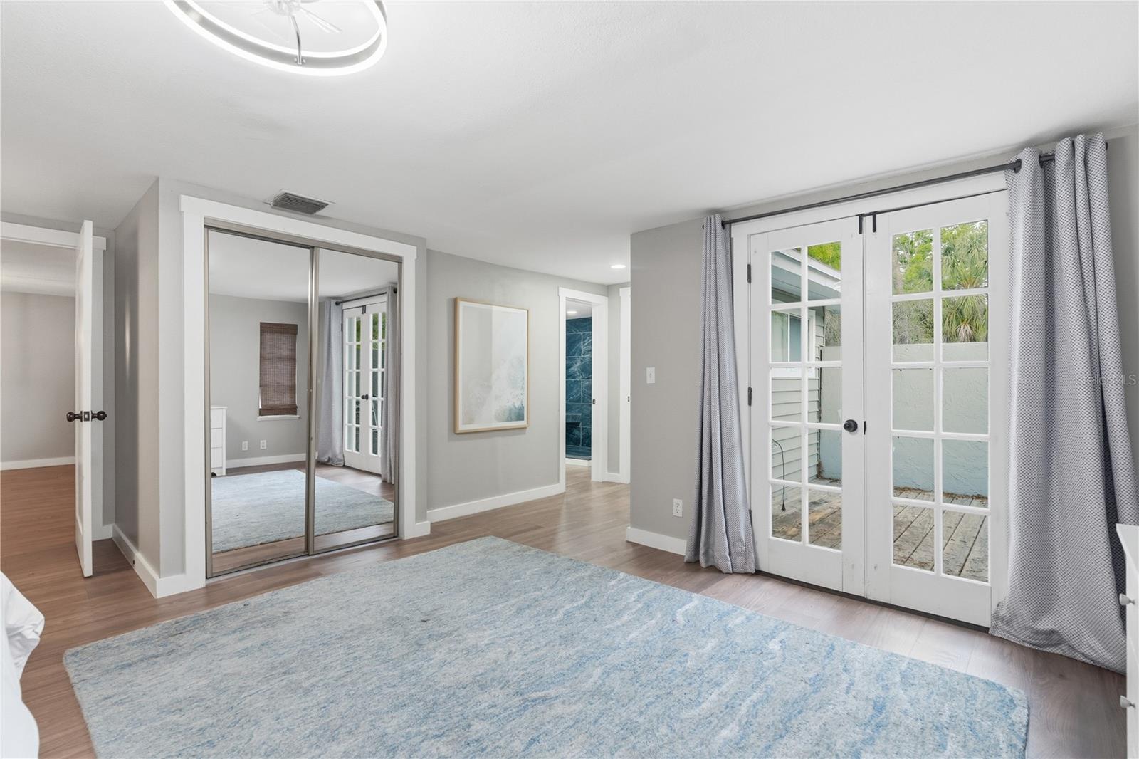 Image 7 of 37 For 13012 96th Avenue