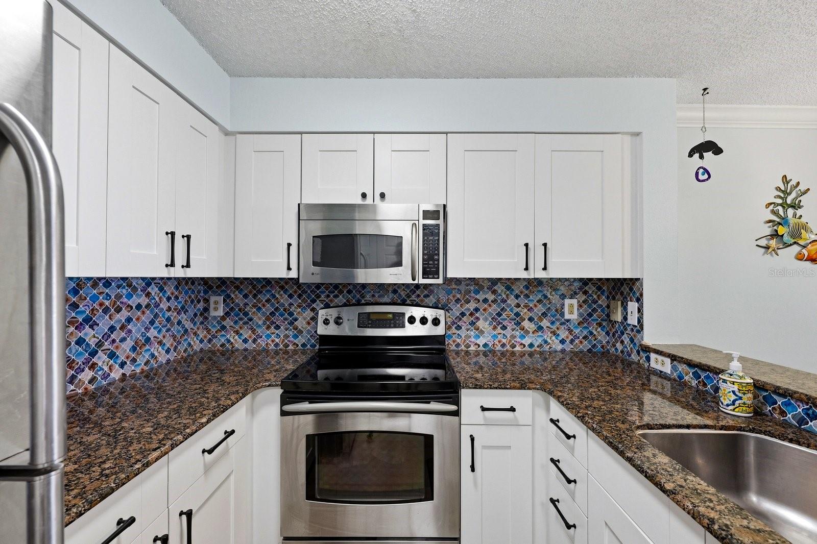 Image 7 of 18 For 2400 Feather Sound Drive 1424