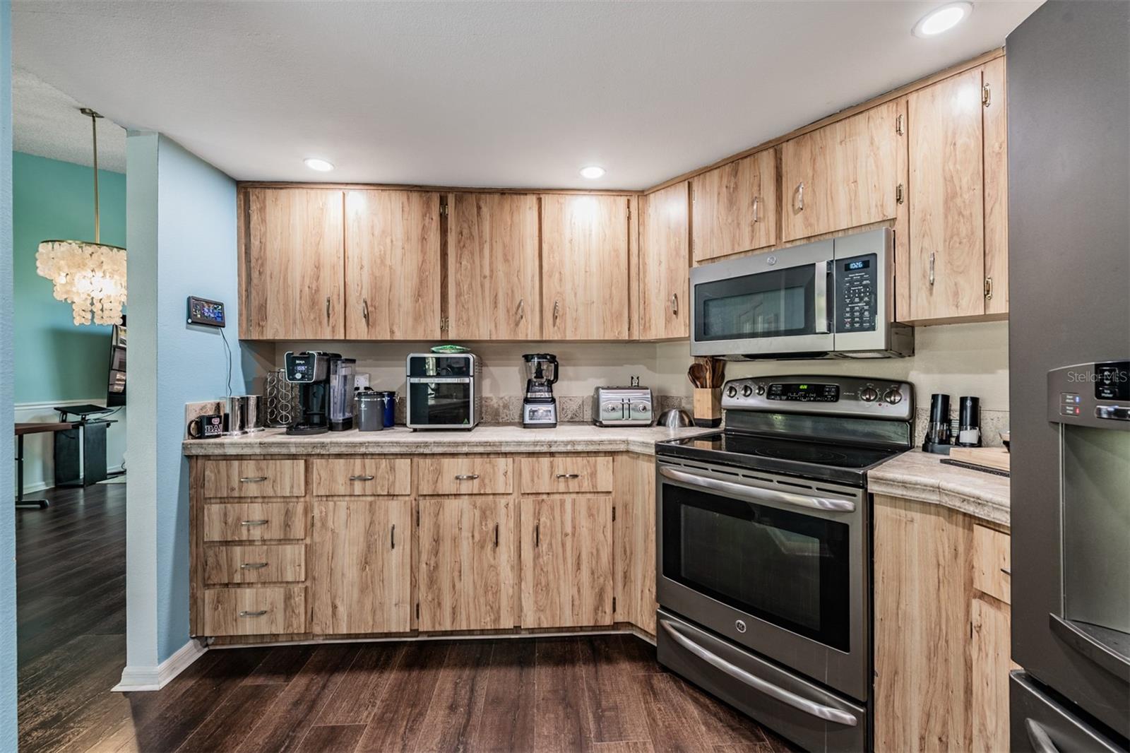 Image 15 of 54 For 9020 Tournament Drive