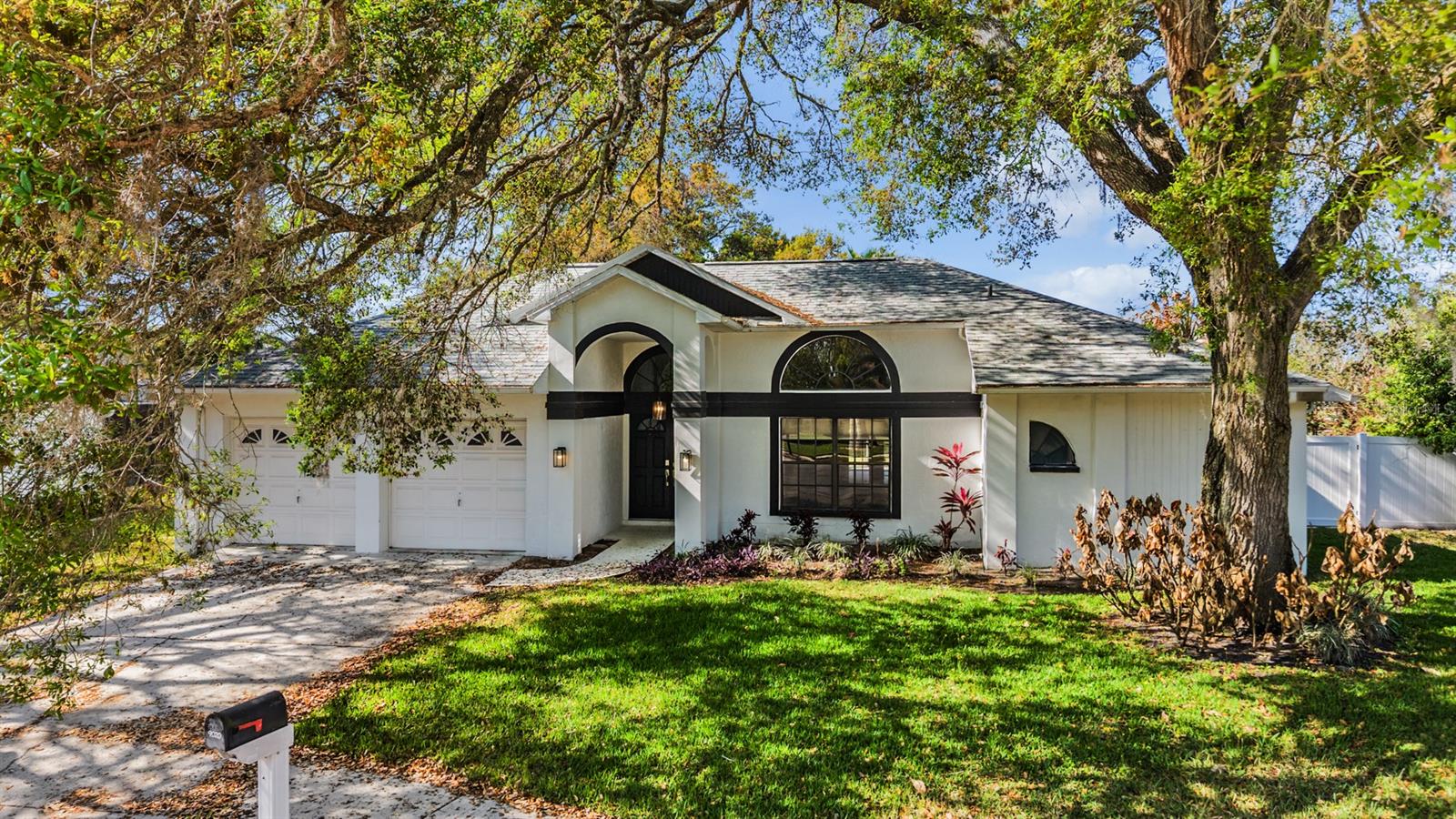 Image 46 of 54 For 9020 Tournament Drive