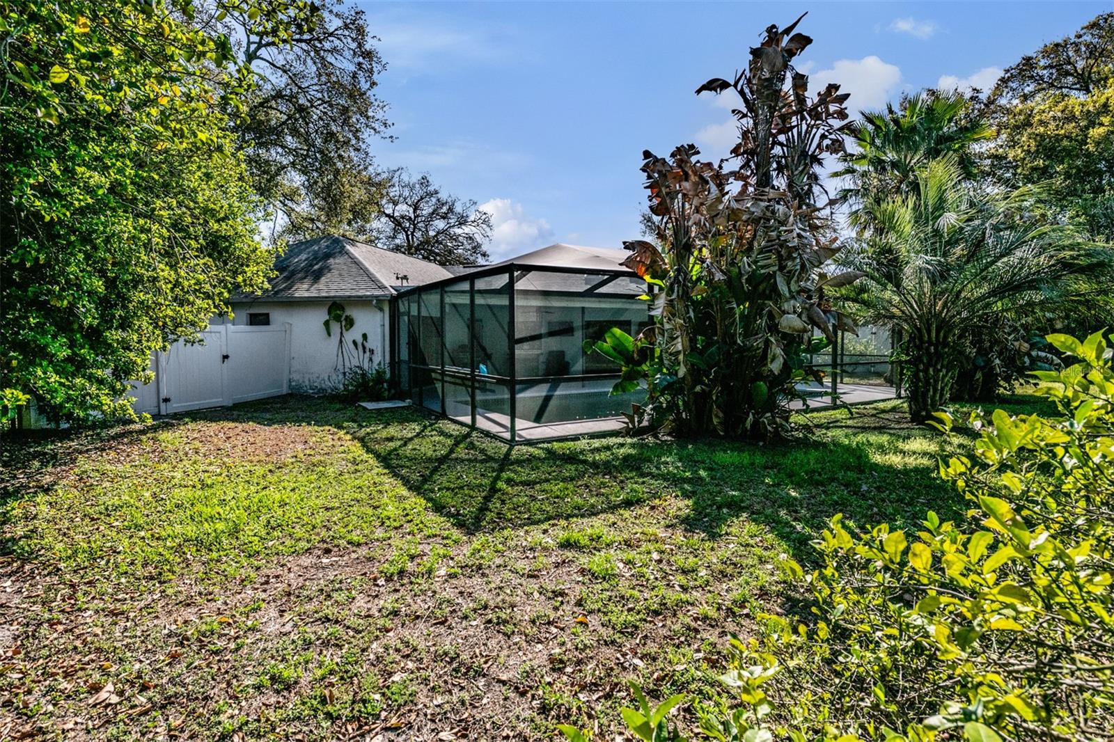 Image 51 of 54 For 9020 Tournament Drive