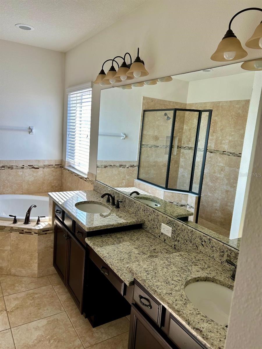 Image 5 of 13 For 8818 Tropical Palm Drive