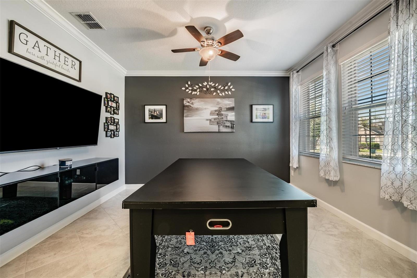 Image 9 of 40 For 3233 Calvano Drive