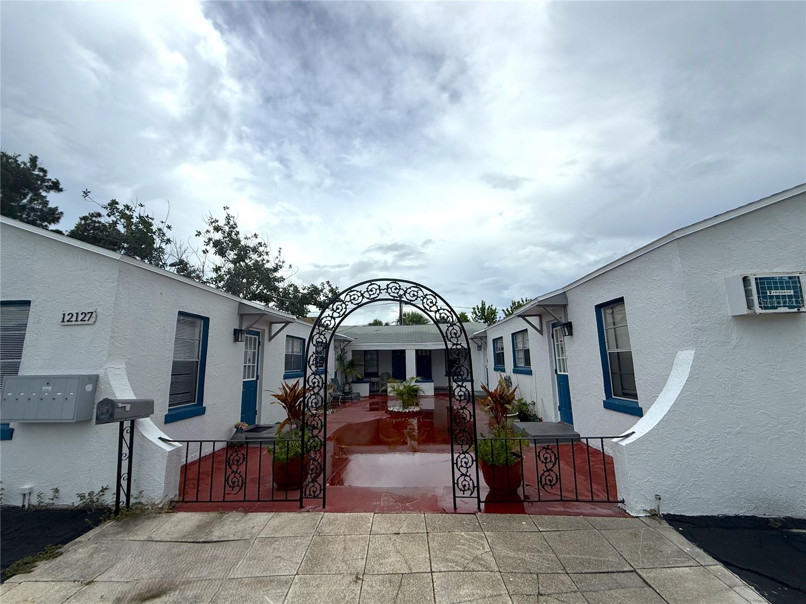 Image 14 of 15 For 12127 Gulf Boulevard 5