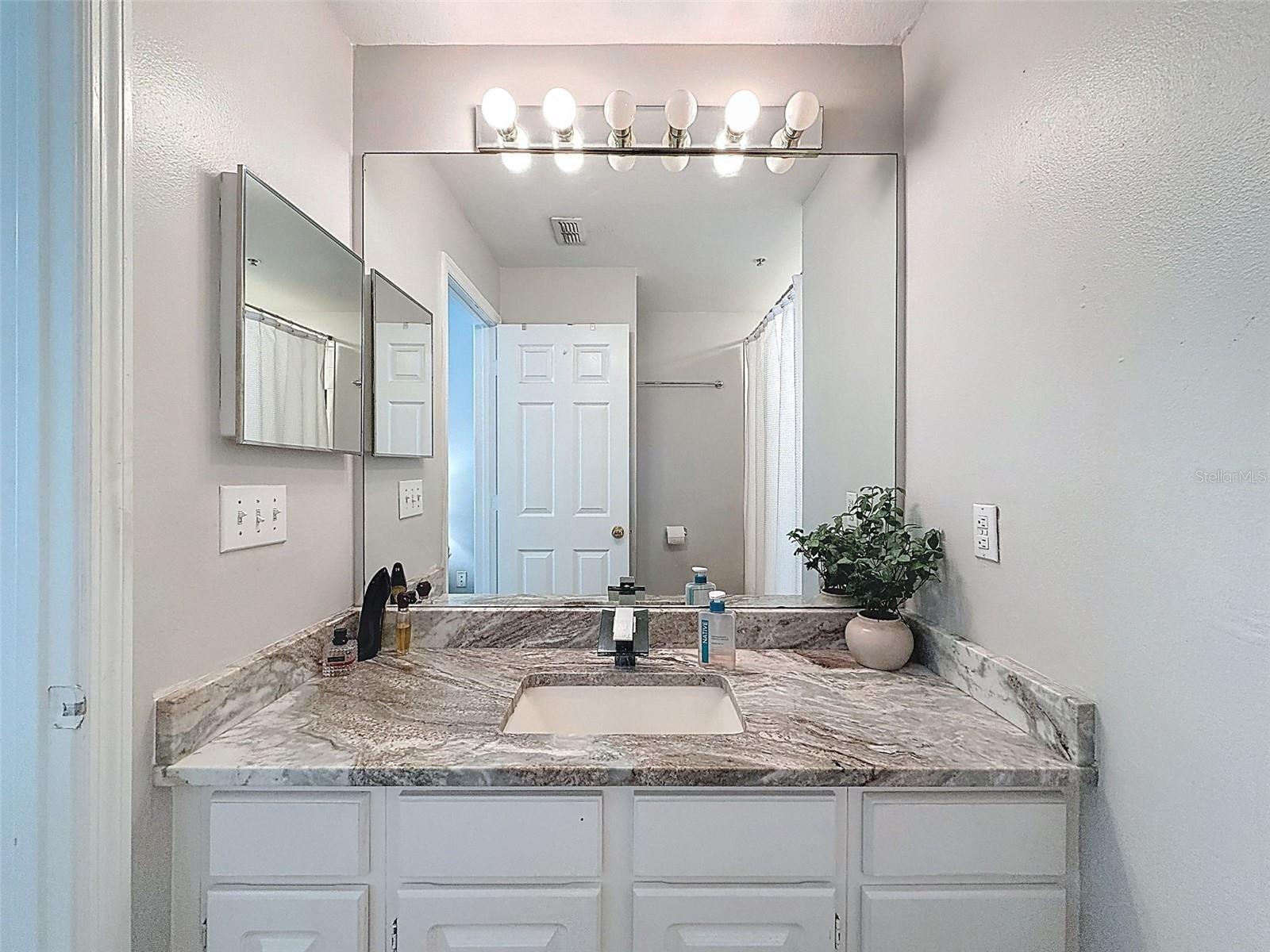 Image 25 of 58 For 1203 Bay Club Circle 1203