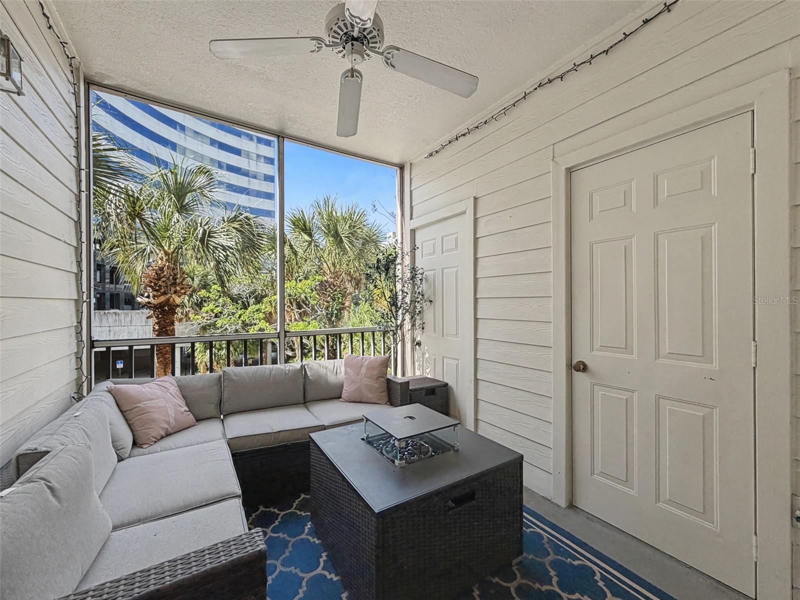 Image 35 of 58 For 1203 Bay Club Circle 1203