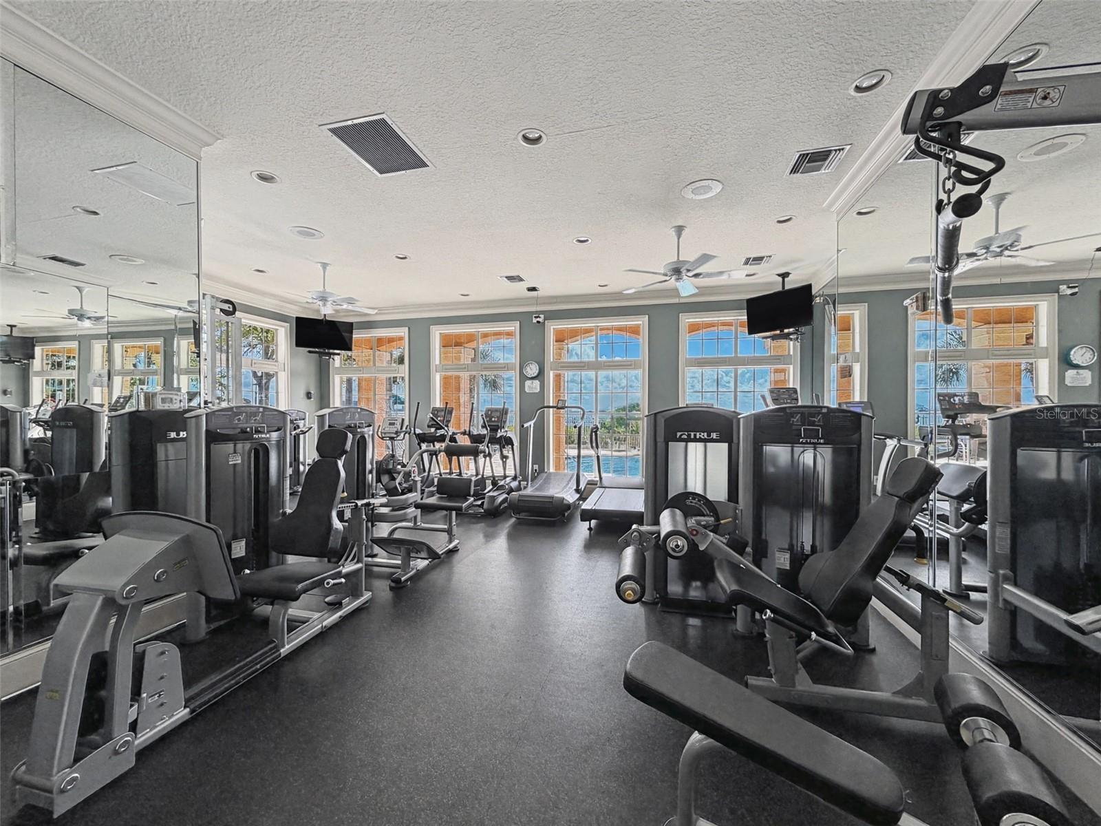 Image 46 of 58 For 1203 Bay Club Circle 1203