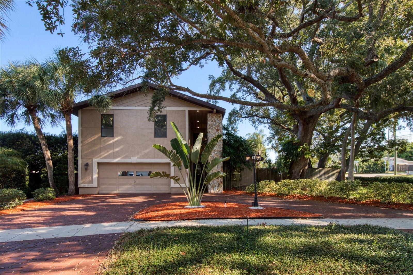 Details for 13703 Oak Forest Boulevard N, SEMINOLE, FL 33776