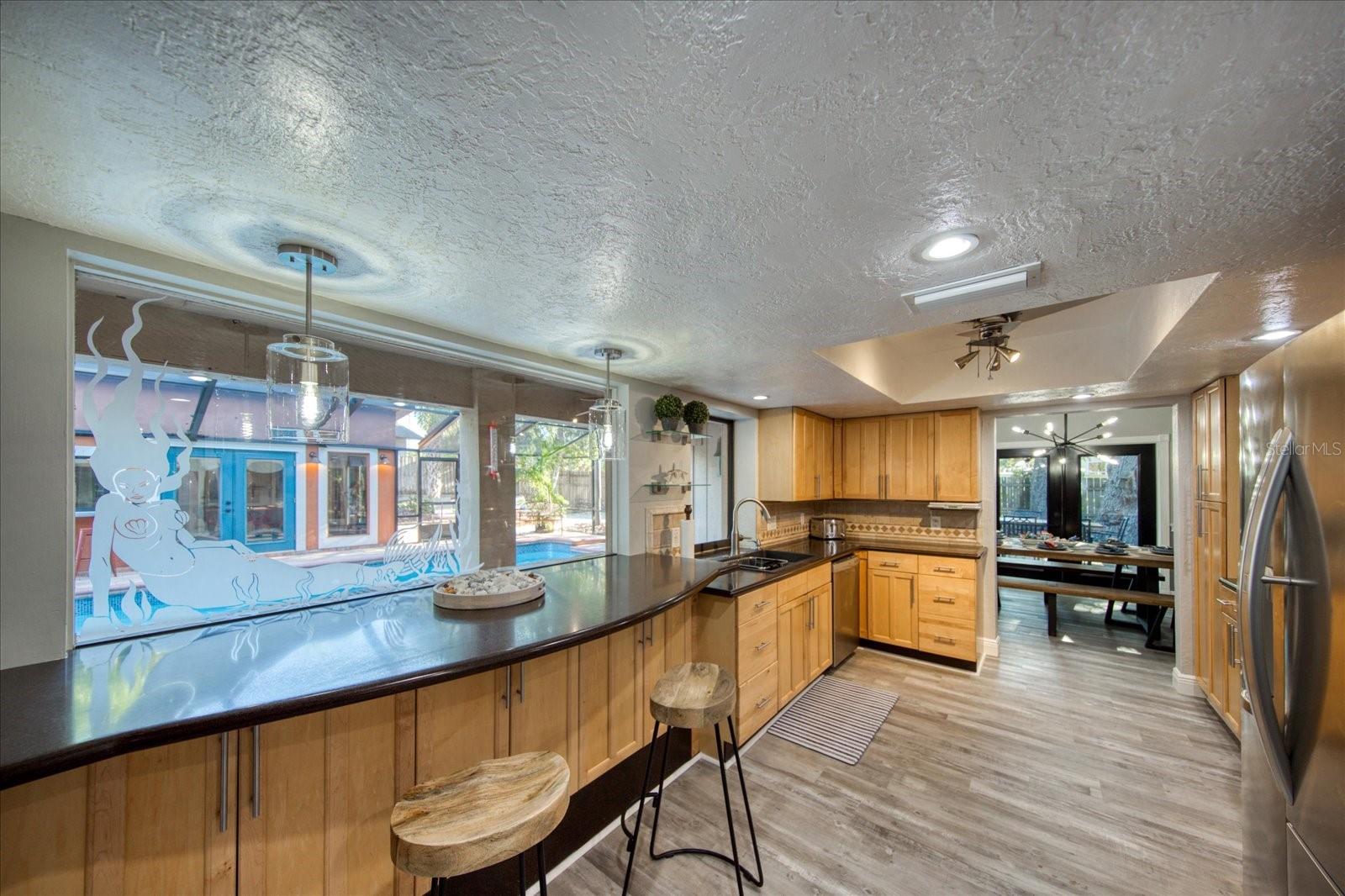 Image 12 of 39 For 13703 Oak Forest Boulevard N