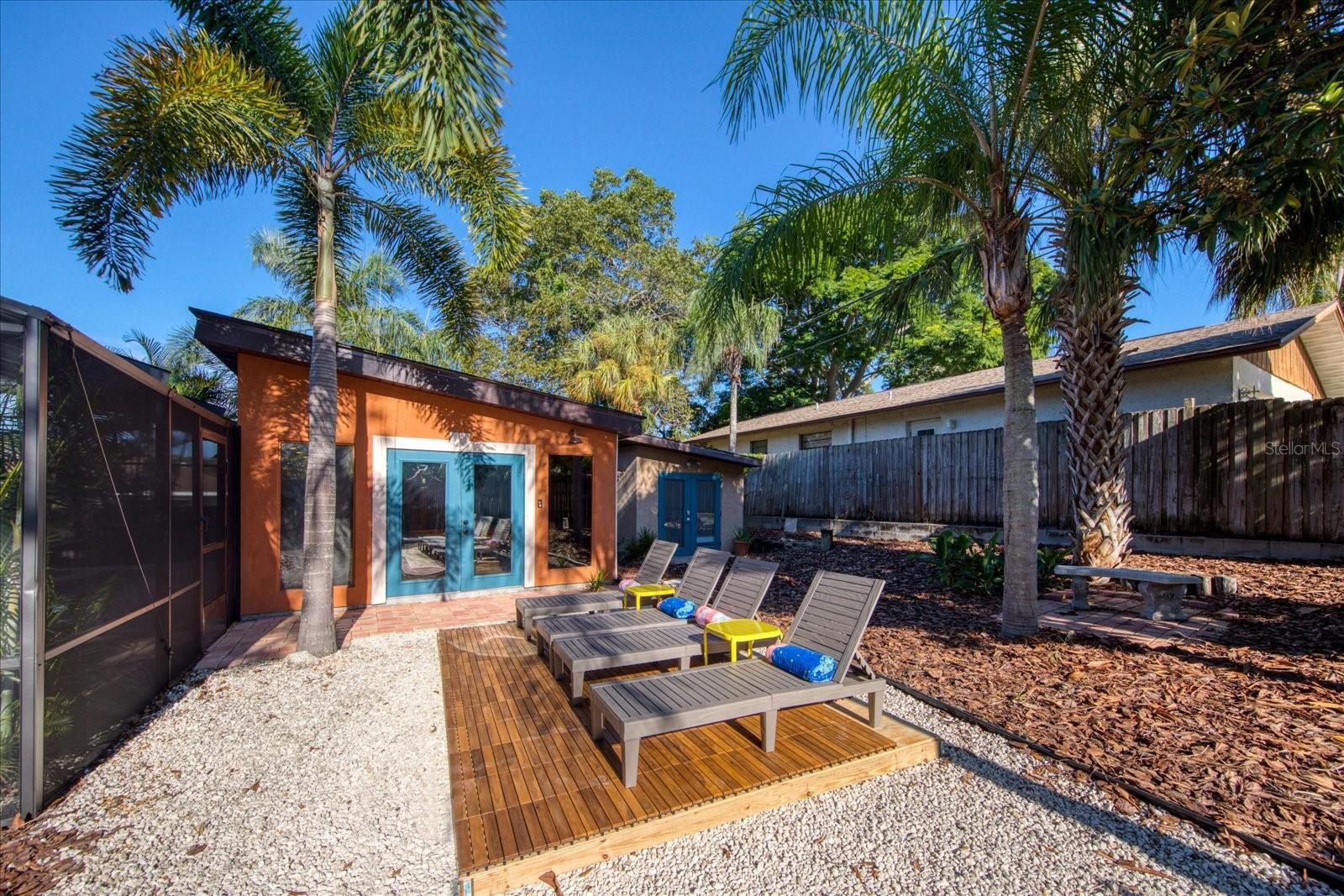 Image 32 of 39 For 13703 Oak Forest Boulevard N